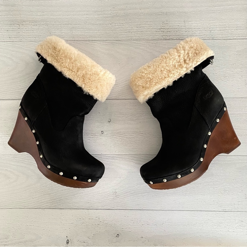 UGG Carnegie Cuffed Shearling Boots Black Suede Leather Platform Sz 8